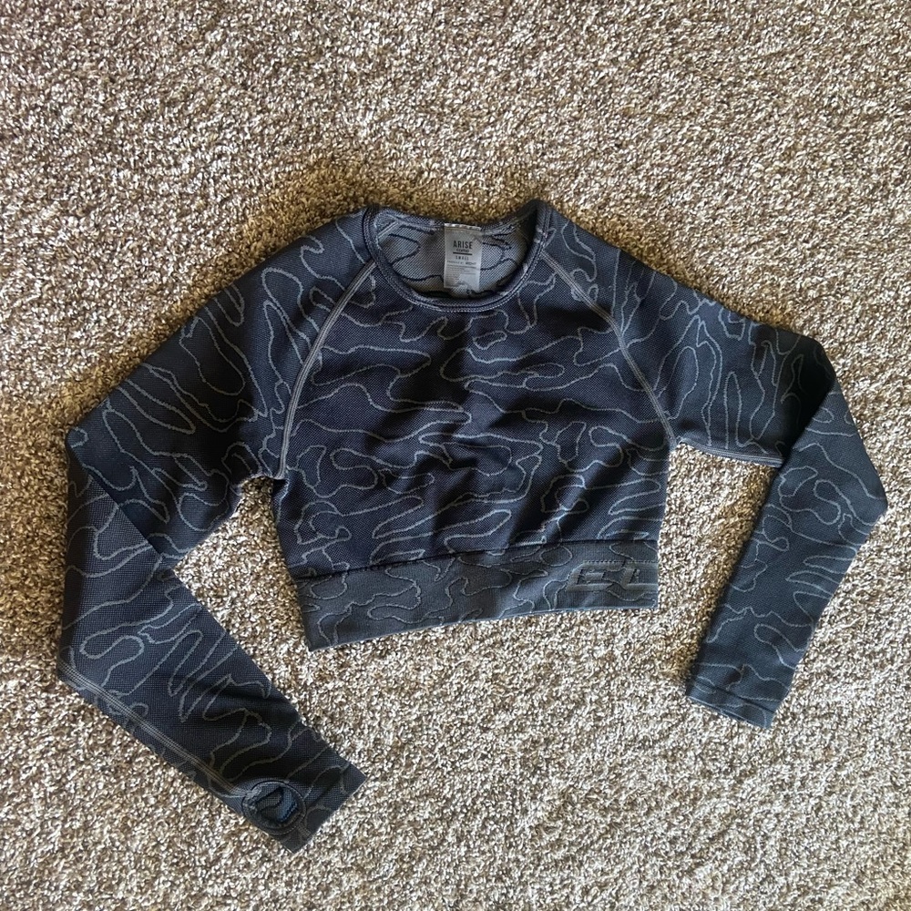 Echt long sleeves